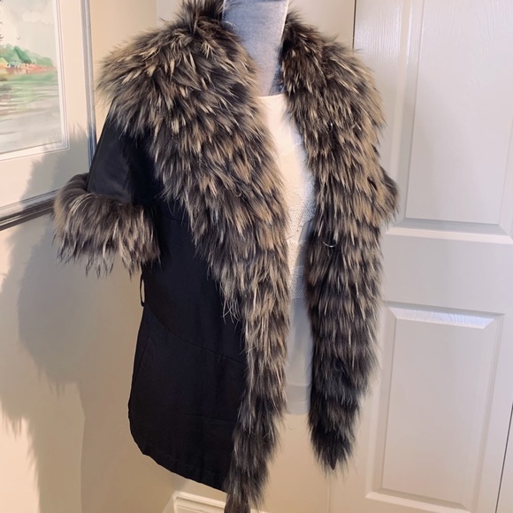 Reversible Raccoon and silk Jacket. - Picture 4 of 13